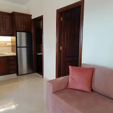 Hotel Avra Lefkos (Karpathos)