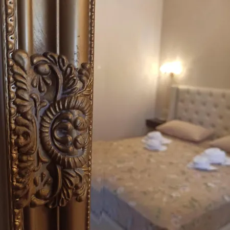 Avra Ξενοδοχείο 2*